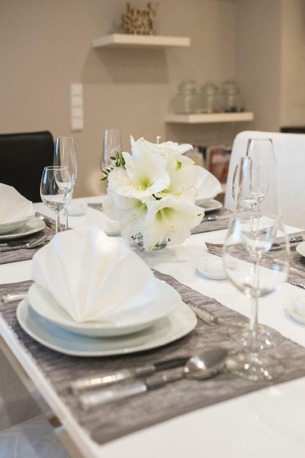 דרזדן Schoene Wohnung Am Dresdner Zwinger מראה חיצוני תמונה
